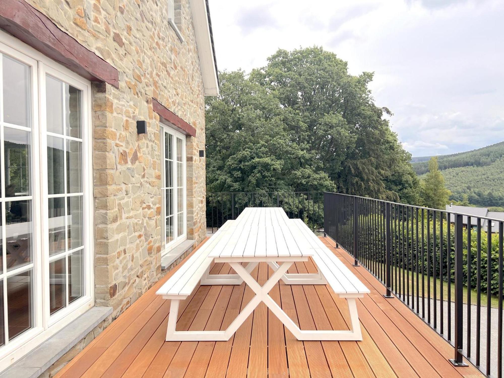Sur Les Thiers Villa Lierneux Exterior photo